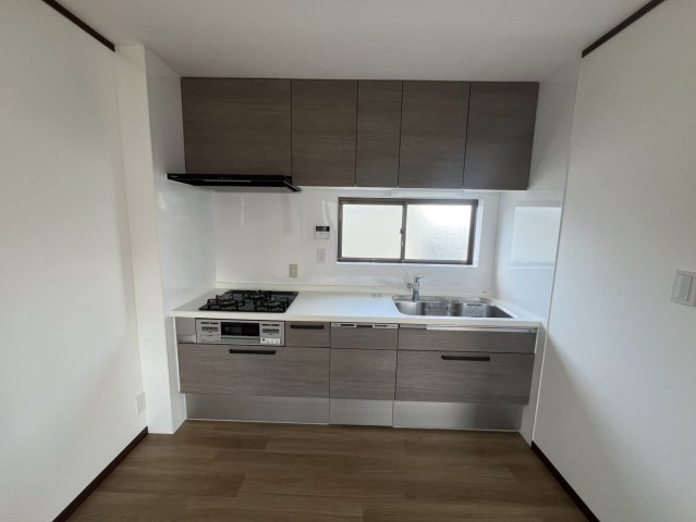 清滝中古戸建のキッチン|使いやすいキッチンです