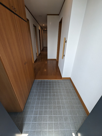 【玄関】 | 藤原台中町４丁目戸建(GoodHome)