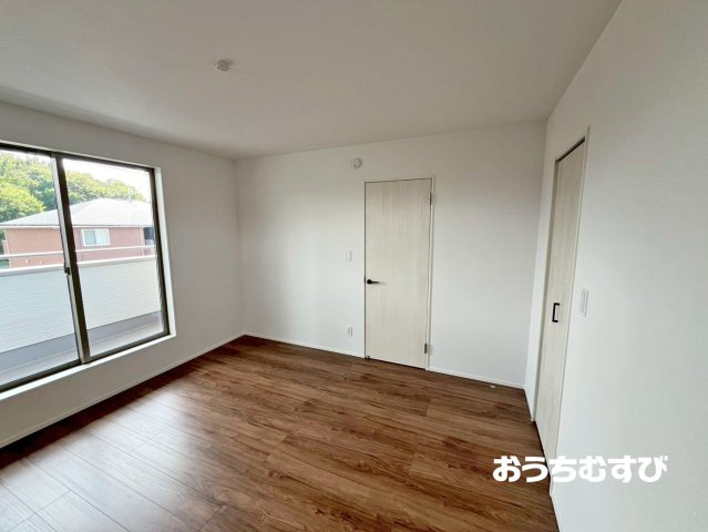 瀬戸市坂上町(全2棟)の洋室