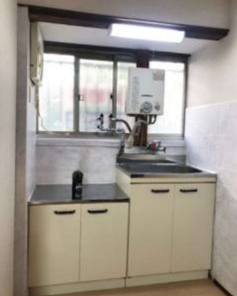 東大阪市岩田町3丁目　オーナーチェンジ戸建のキッチン