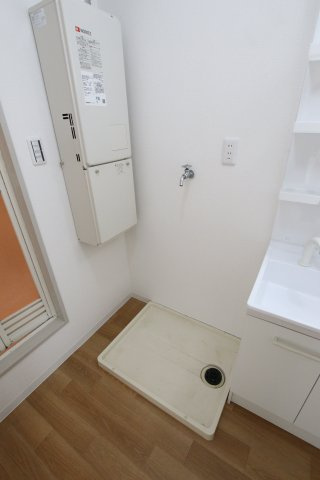 【設備】 | サンハイツB | 室内洗濯機置場