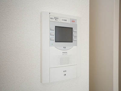 【セキュリティ】 | プレサンス淡路駅前 | モニター付きインターフォンです