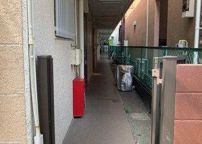 【内装】 | リエス中町 | 共用部分は、一棟の建物に住む区分所有者全員が共同で所有するとし、共用部分の管理、補修などは、区分所有者で形成される管理組合が行います。個人の判断で勝手に変更することはできませんので覚えておきましょう。