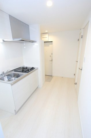 泉佐野市本町　築浅一棟売アパート　ALEGRIA 泉佐野Ⅳ　のキッチン