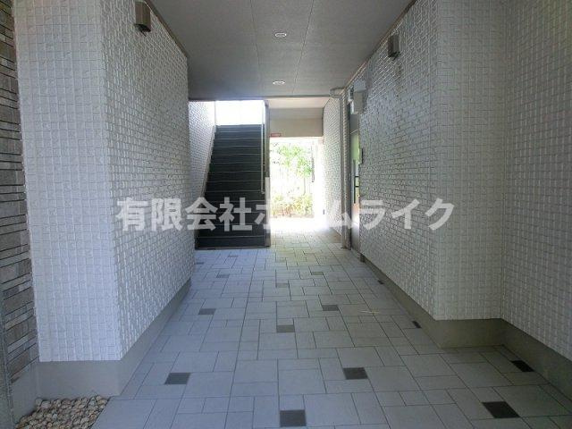 シャーメゾン下小阪Ⅱのエントランス