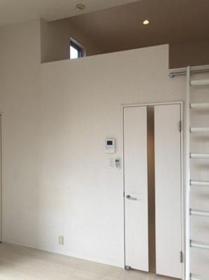 【居間・リビング】 | コンパートメントハウス千葉Ⅰ | ※同物件・反転タイプの写真です。