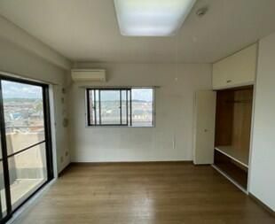 ルネッサンス大和の居間・リビング