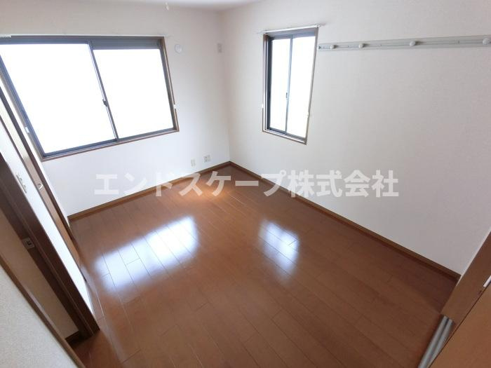 メゾンベールの洋室|高崎、前橋のお部屋探しはエンドスケープまで！お客様の理想お聞かせ下さい♪