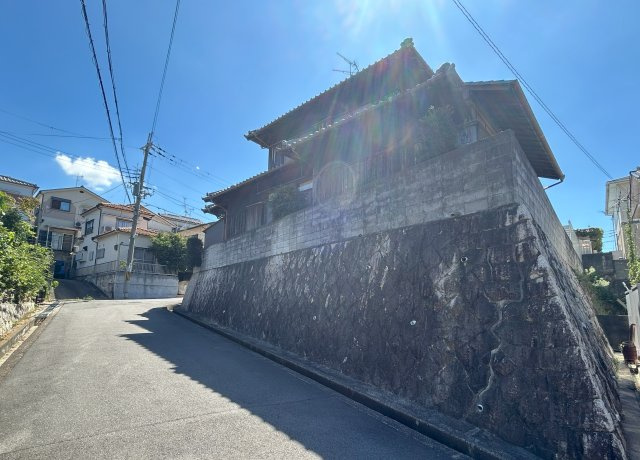 富田林市富美ヶ丘町土地