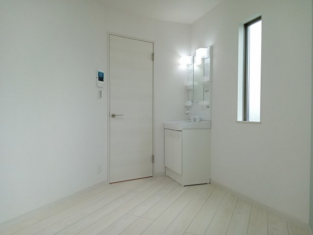 川崎市麻生区細山１丁目のアパートの寝室