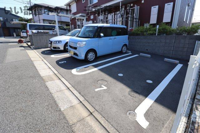 ベルフォーレ千葉寺の駐車場|駐車場があるので、車を買う予定の方も安心です