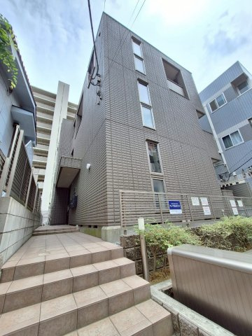 ＣＲＥＳＴ　ＣＯＵＲＴ