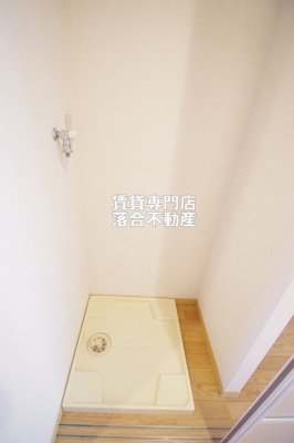 【設備】 | グリーンヒル橋本Ｅ | 洗濯機置場