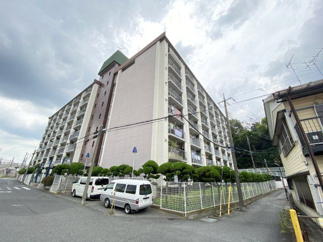 浅間台ハイホームの外観