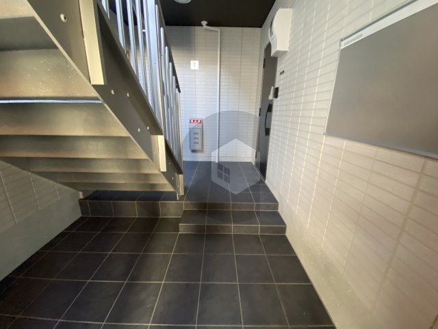 プレジール西堤2のロビー