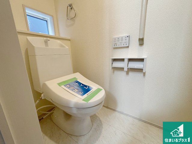 葛城市林堂　新築一戸建ての外観|周辺は落ち着いた街並みの住宅地！子育てがしやすい住環境です！まだ未完成ですが、現地でしかわからない事もございます。是非一度ご覧ください。