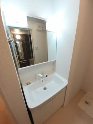 【洗面所】 | ビィ・フラットＡ