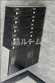 足立区中央本町３丁目の賃貸マンションのロビー