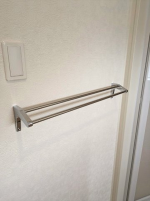 【設備】 | 飯田グループ販売戸数全国7位の現地販売会社です【さいたま市西区飯田新田６１４付近】 | 洗面室にはタオルハンガーもついています！
