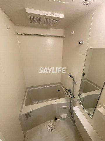 ソルテラスOSAKA緑橋クレアストの浴室