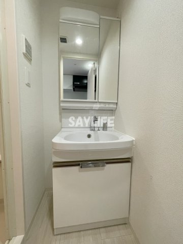 ソルテラスOSAKA緑橋クレアストの洗面所