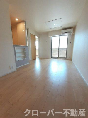 【居間・リビング】 | メゾンリヴィエールＦ