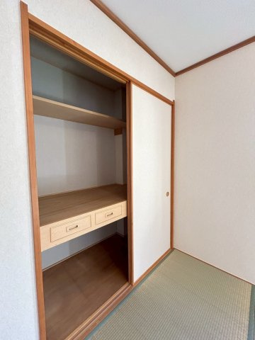 所沢市向陽町　中古戸建の収納|2/3　撮影