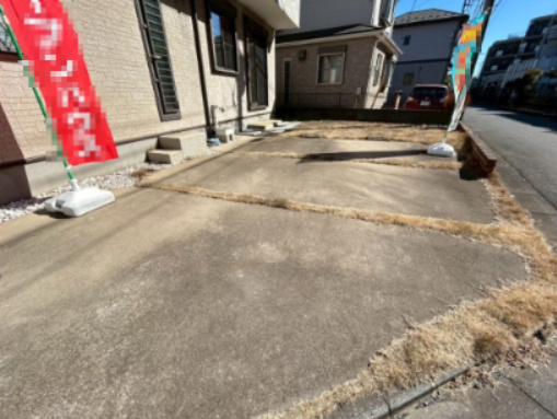 所沢市向陽町　中古戸建の駐車場|2/3　撮影