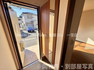 【玄関】 | ルミエールささ | ※同物件・別のお部屋の写真です。
