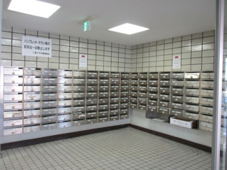 【その他共用部分】 | 二条プラザ | 集合ポスト