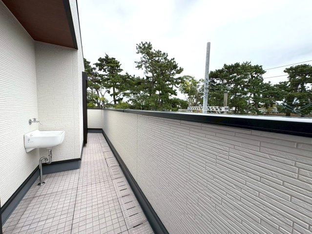 西宮市小松南町のバルコニー