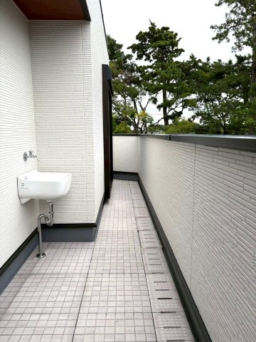 西宮市小松南町のバルコニー