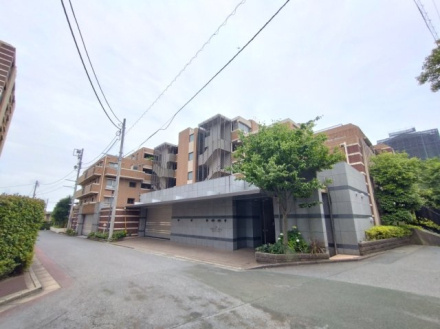 The NOBUTO HILLS FOREST COURTの外観