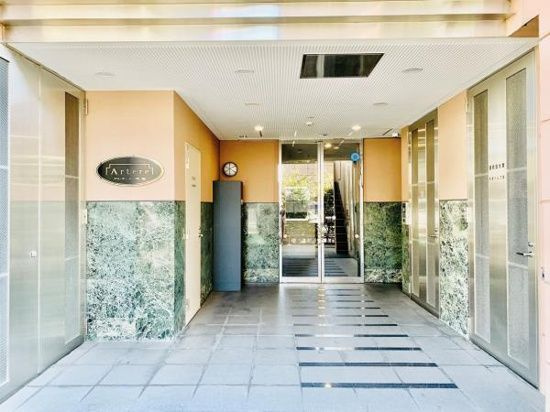 アルテール両国のエントランス