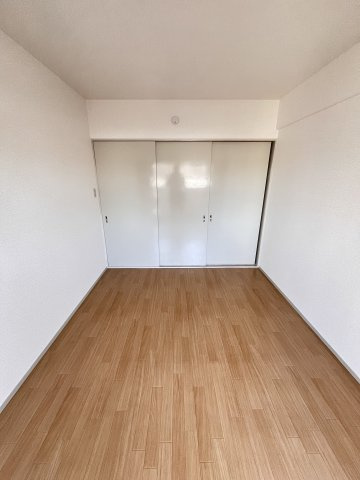 大阪市都島区都島北通２丁目の賃貸マンションの寝室