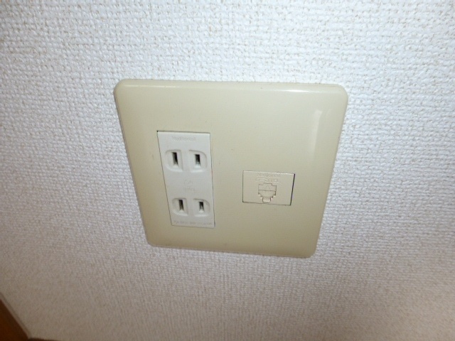 グランバリーのその他|電話モジュラー