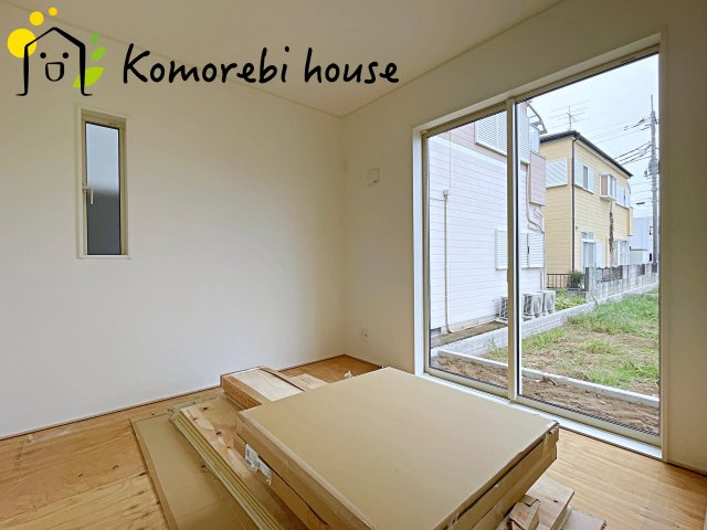 上尾市大谷本郷　第8　新築一戸建て　クレイドルガーデン　04の洋室