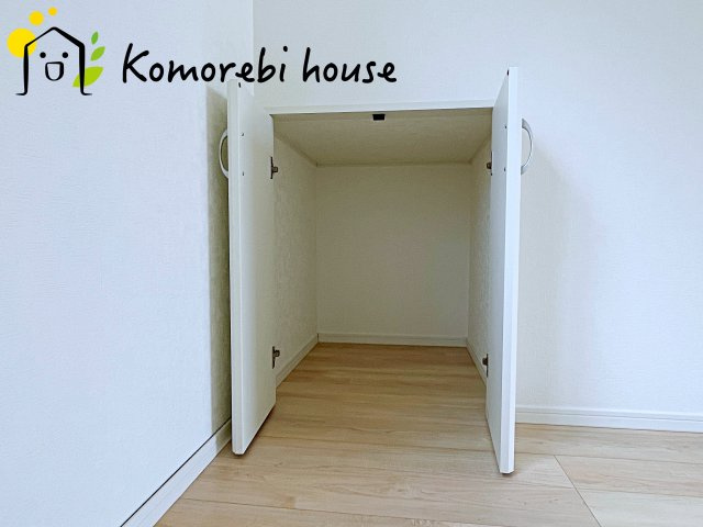 上尾市大谷本郷　第8　新築一戸建て　クレイドルガーデン　04の収納