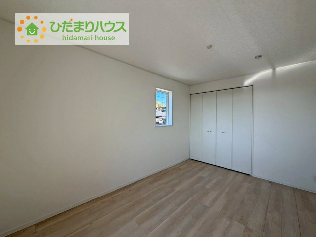 北茨城市磯原町上相田第2　新築戸建の寝室|大きなベッドを置いても余裕の広さの主寝室♪♪