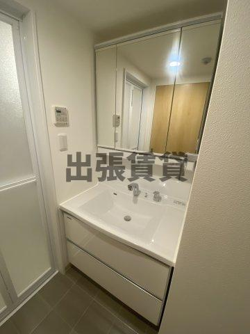仲介手数料０円！レジデンス　グリシナの独立洗面台