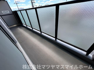 【バルコニー】