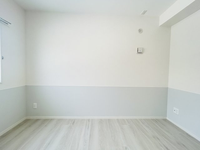 Grande Risaia K.A グランデリサイアの洋室|掲載内容と異なる場合は現況を優先いたします。