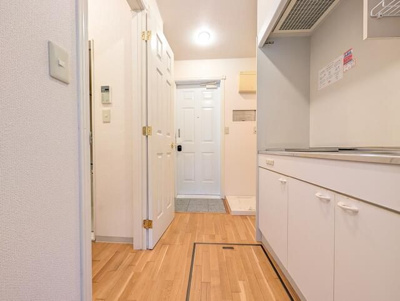 【玄関】 | シャトーサガミ