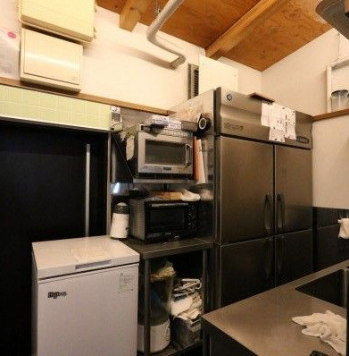 CLASSIER SWITCHの内装