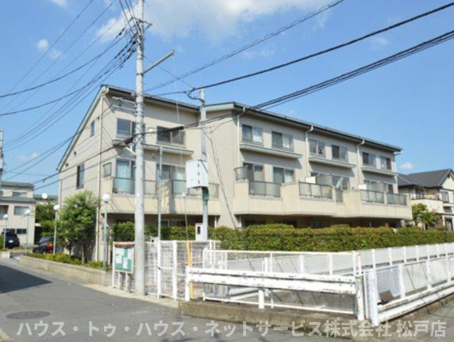 メイクス F棟の外観