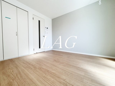 【居間・リビング】 | パームコテージ18番館 | 洋室のお部屋です。