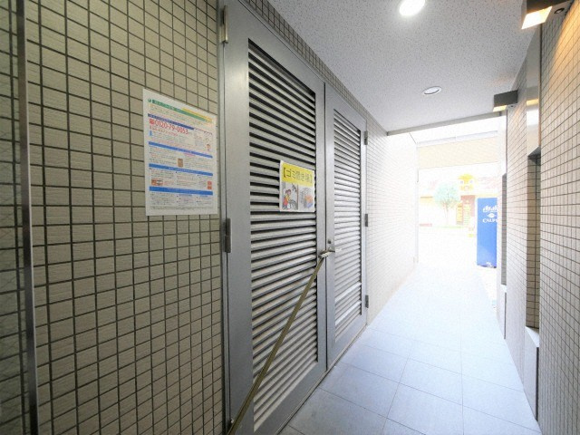 ディオレクレスト東心斎橋のロビー