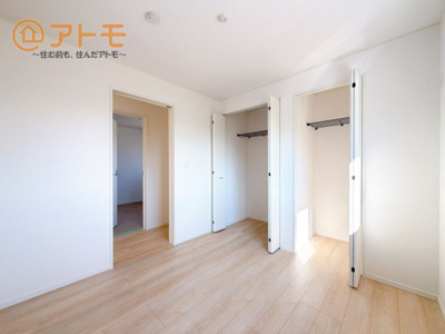 【寝室】 | 沼津市沢田町第1　新築戸建　3号棟 | 毎日すごす部屋の広さや陽当りも気になるポイントですね！現地で体感してみてください♪