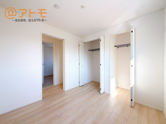 【寝室】 | 沼津市沢田町第1　新築戸建　3号棟 | 毎日すごす部屋の広さや陽当りも気になるポイントですね！現地で体感してみてください♪