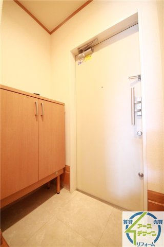 セレッソ八木の玄関